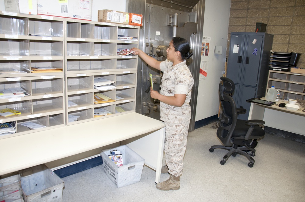 Postal clerk takes Marine of the Quarter