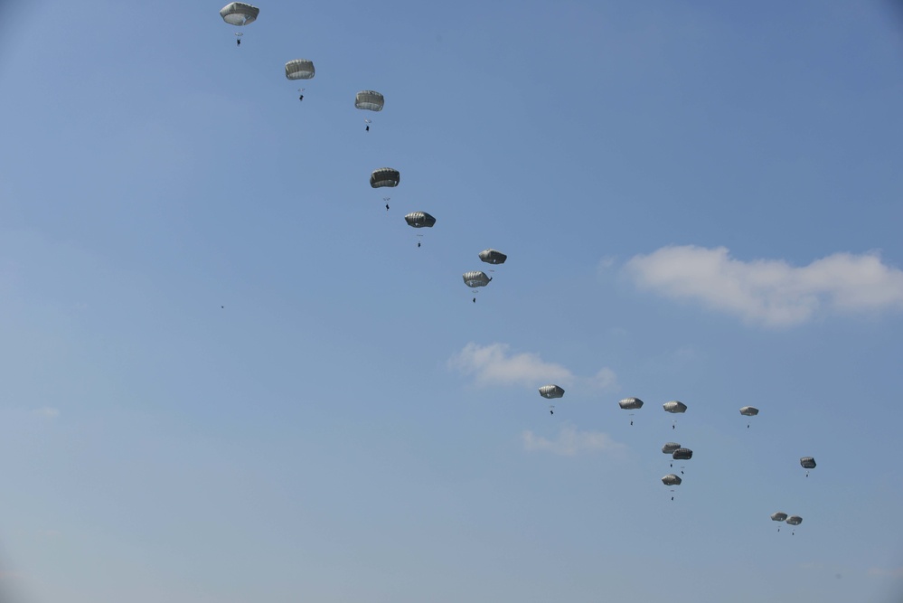 Heavy Equipment and Personnel drop down on the Hohenfels Training Area