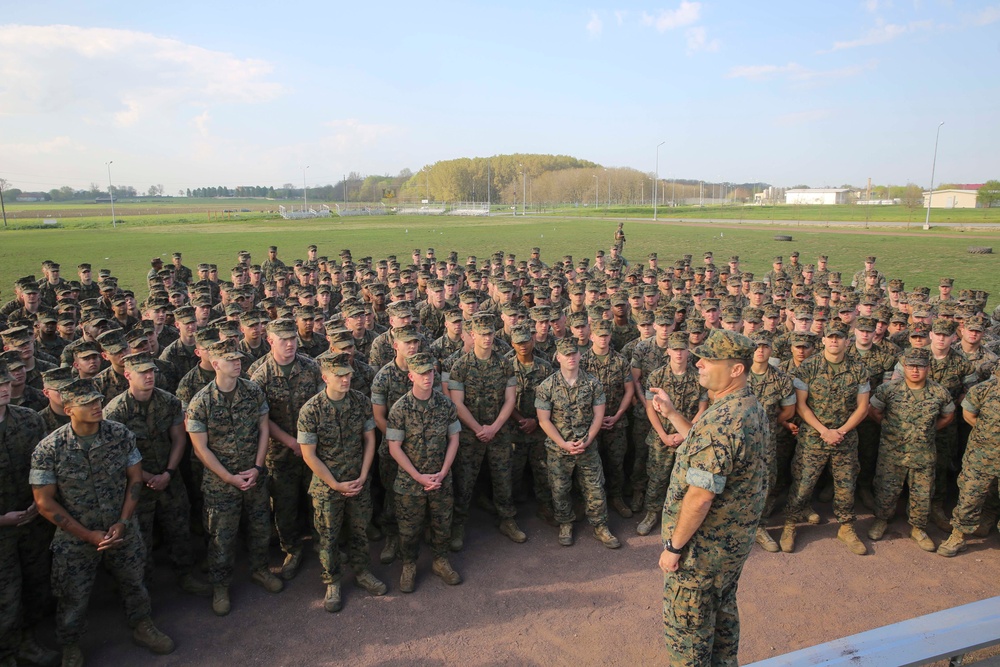 2nd Marine Division Commanding General visits BSRF Marines