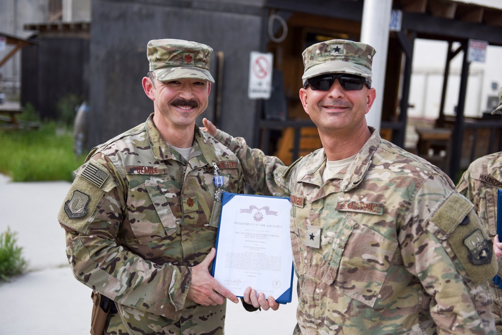 Bagram Airmen receive medals