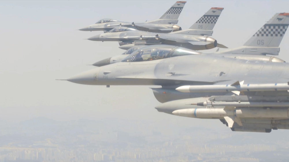 F-16 GBU39 Munitions Drop