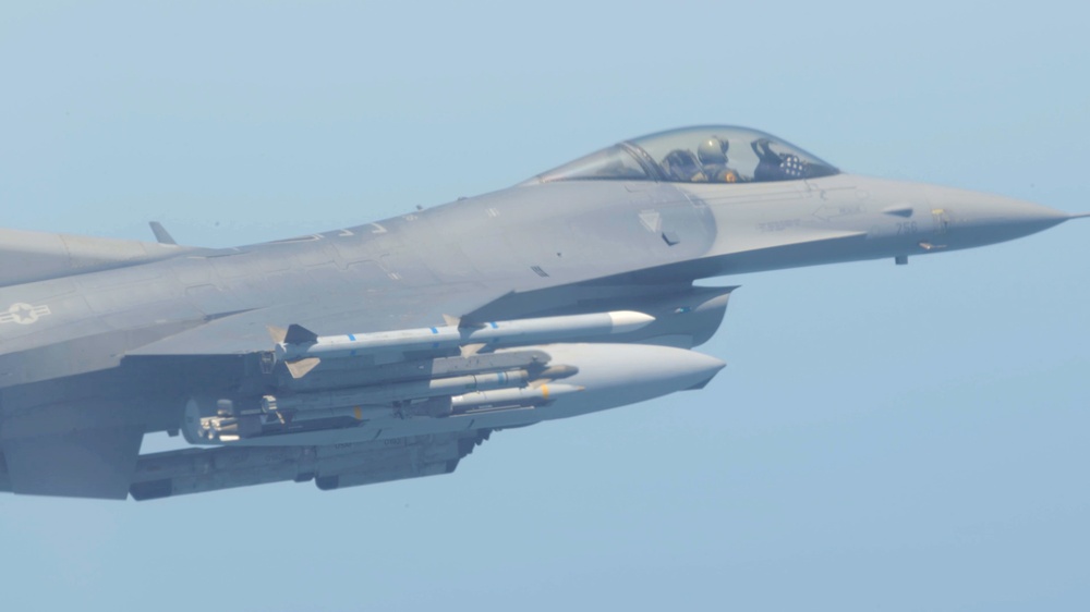 F-16 GBU39 Munitions Drop