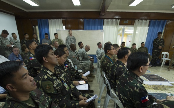 Philippines, US Plan Joint Rapid Reaction Force Operation