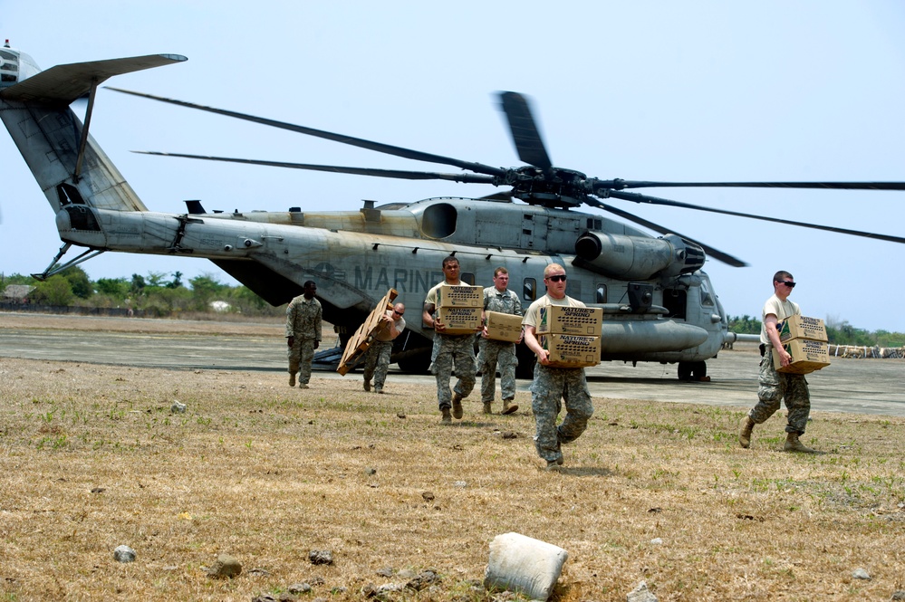 U.S. Armed Forces Conduct a Combined-Joint Operation with their Philippine Counterparts