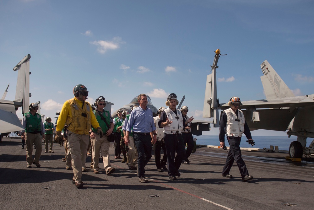 SD visits the Philippines