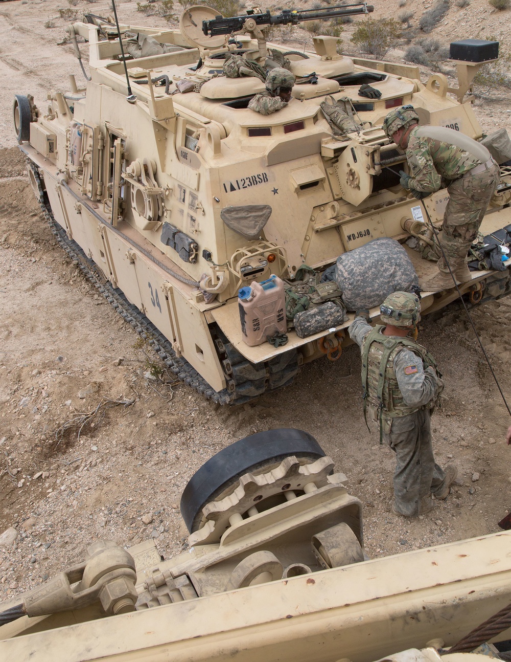 M88A2 Hercules recovery vehicle resupply