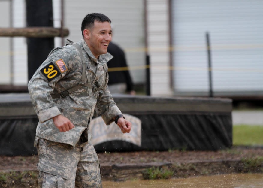 Best Ranger competitor runs to next obstacle