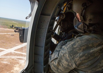 NJ Army Guard aviators qualify on aerial door gunnery