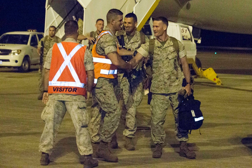 Lt. Col. Steven Sutey arrives in Darwin, Australia