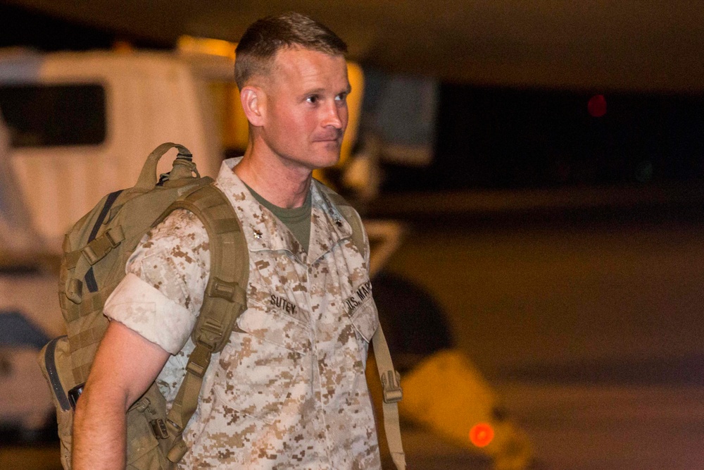 Lt. Col. Steven Sutey arrives in Darwin, Australia