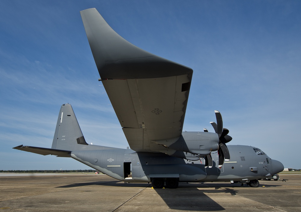 Eglin squadron tests MC-130J with wing attachments