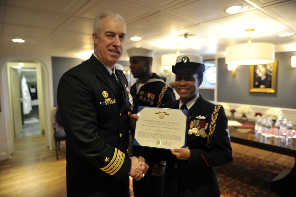 Ford Sailors Receive Navy and Marine Corps Achievement Medals