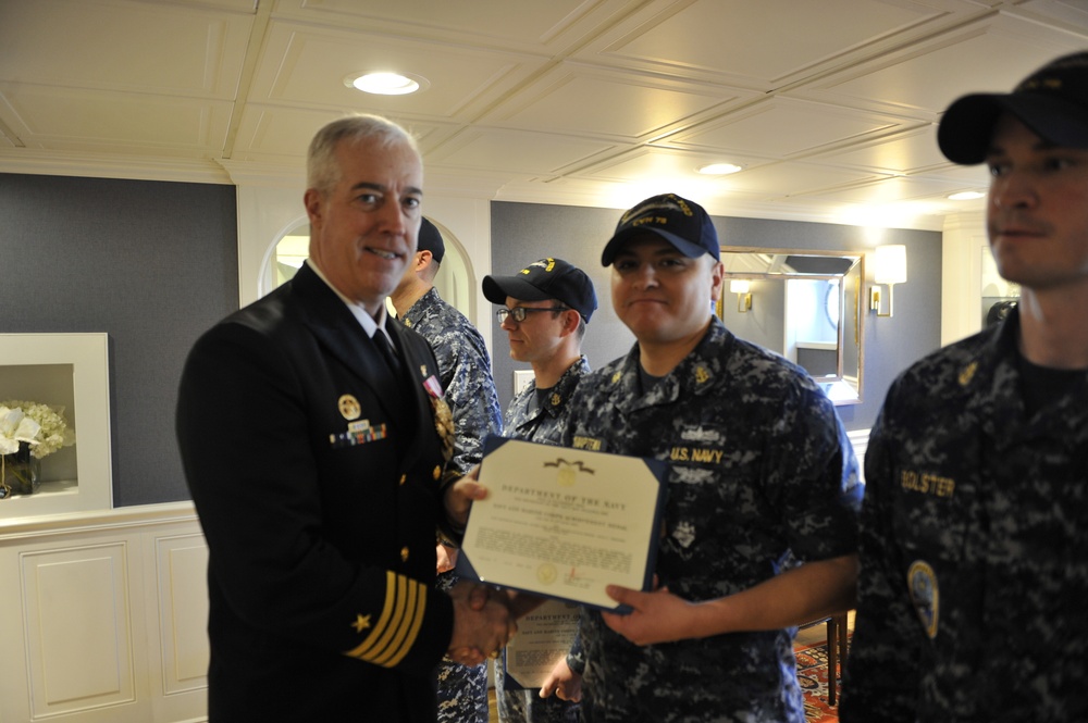 Ford Sailors Receive Navy and Marine Corps Achievement Medals