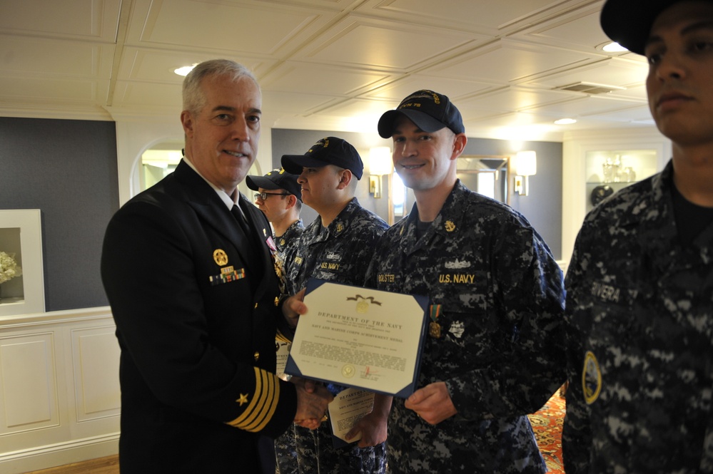 Ford Sailors Receive Navy and Marine Corps Achievement Medals