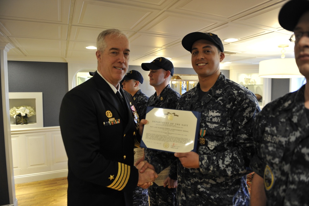 Ford Sailors Receive Navy and Marine Corps Achievement Medals