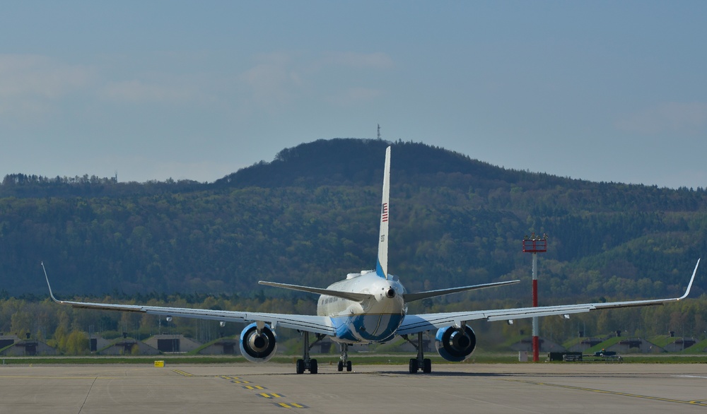 NAOC refuels at Ramstein