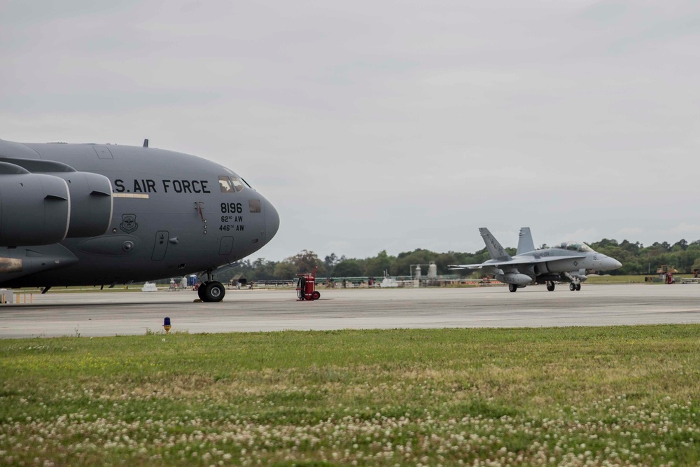 Air Force C-17's Visit MCAS Beaufort