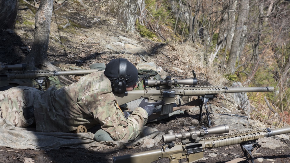 Mountain Warfare Sniper Qualifies