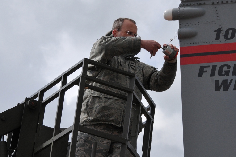 Massachusetts, California ANG units take part in Frisian Flag 2016