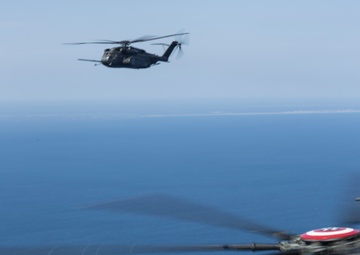 VMGR-252 Conducts Aerial Refuel for HM-15