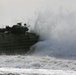 Marines and sailors conduct amphibious training