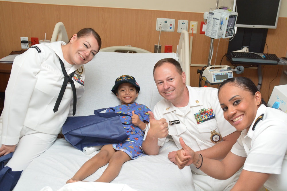 San Antonio Navy Week Supports Caps for Kids