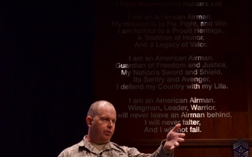 ANG Command Chief leads the pack in huddle