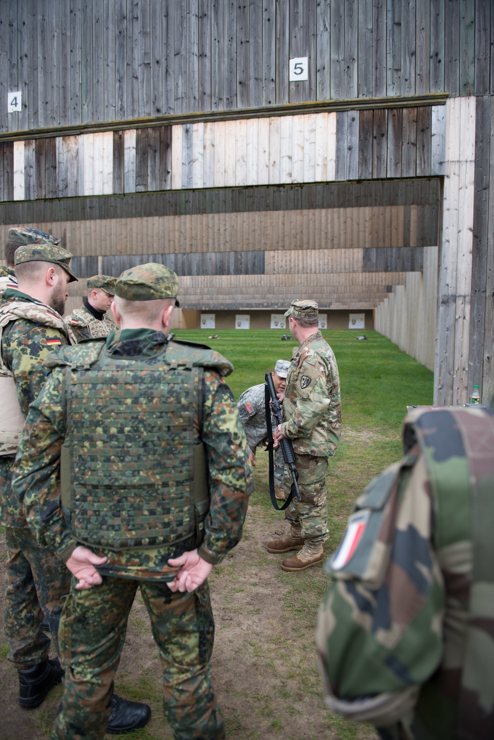 Allied soldiers M4 qualification on Dutch range