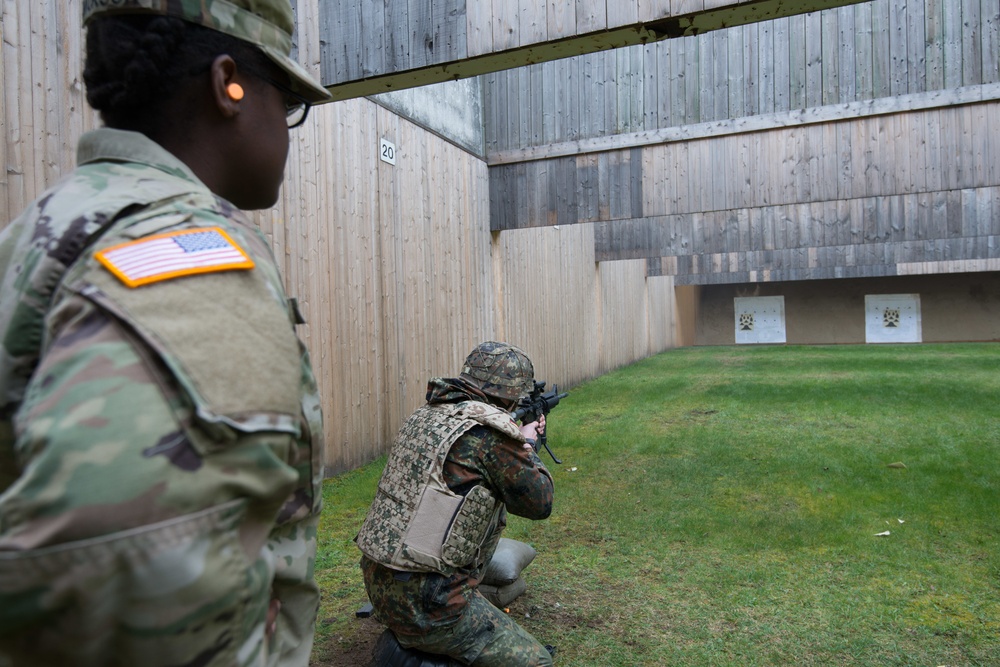 First Allied M4 qualification on Dutch range