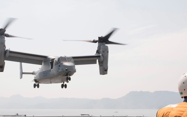 31st MEU Marines Support Government of Japan's Relief Efforts with MV-22B Osprey