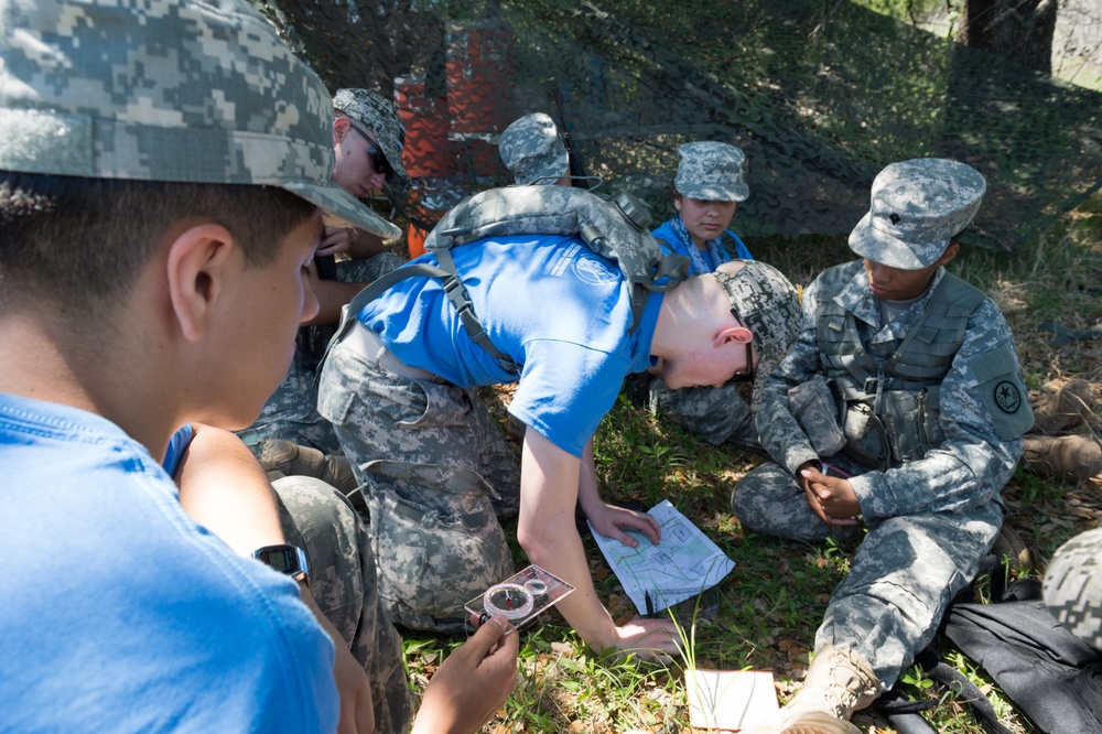 Recruit Sustainment Program Soldiers participate in Strong Warrior Challenge