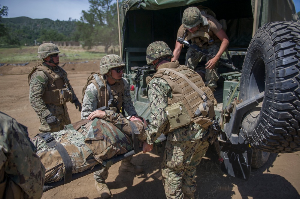 NMCB 5's Camp Anderson conducts a mass casualty drill during FTX