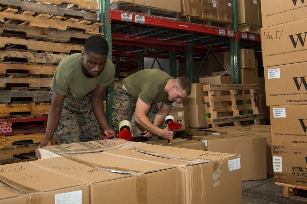 Marines palletize CBRN IPE for relocation