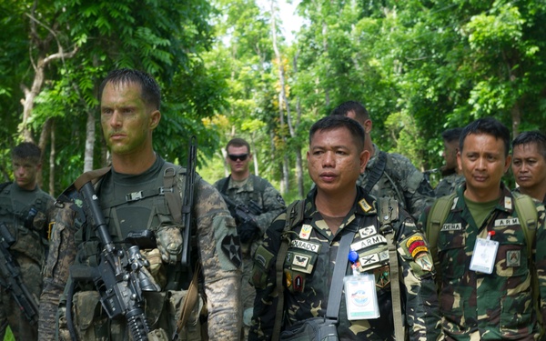 US Executes Combined-Joint Operation with AFP Counterparts