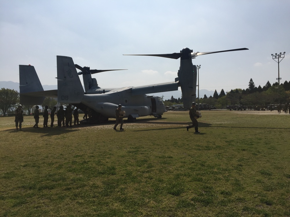 31st MEU delivers earthquake aid to Hakatsui Sports Park