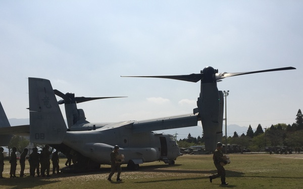 31st MEU delivers earthquake aid to Hakatsui Sports Park