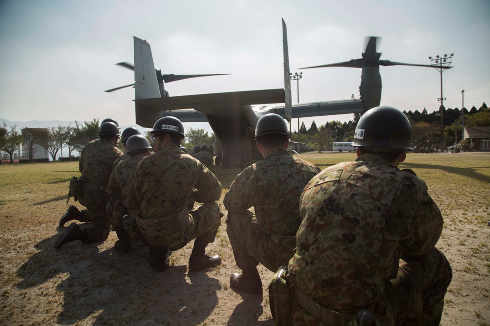 31st MEU Marines help JSDF deliver much needed supplies to residents of Kyushu island