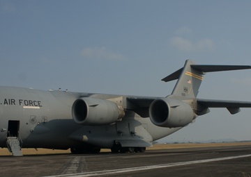 Hickam airlift squadrons participate in Balikatan 2016