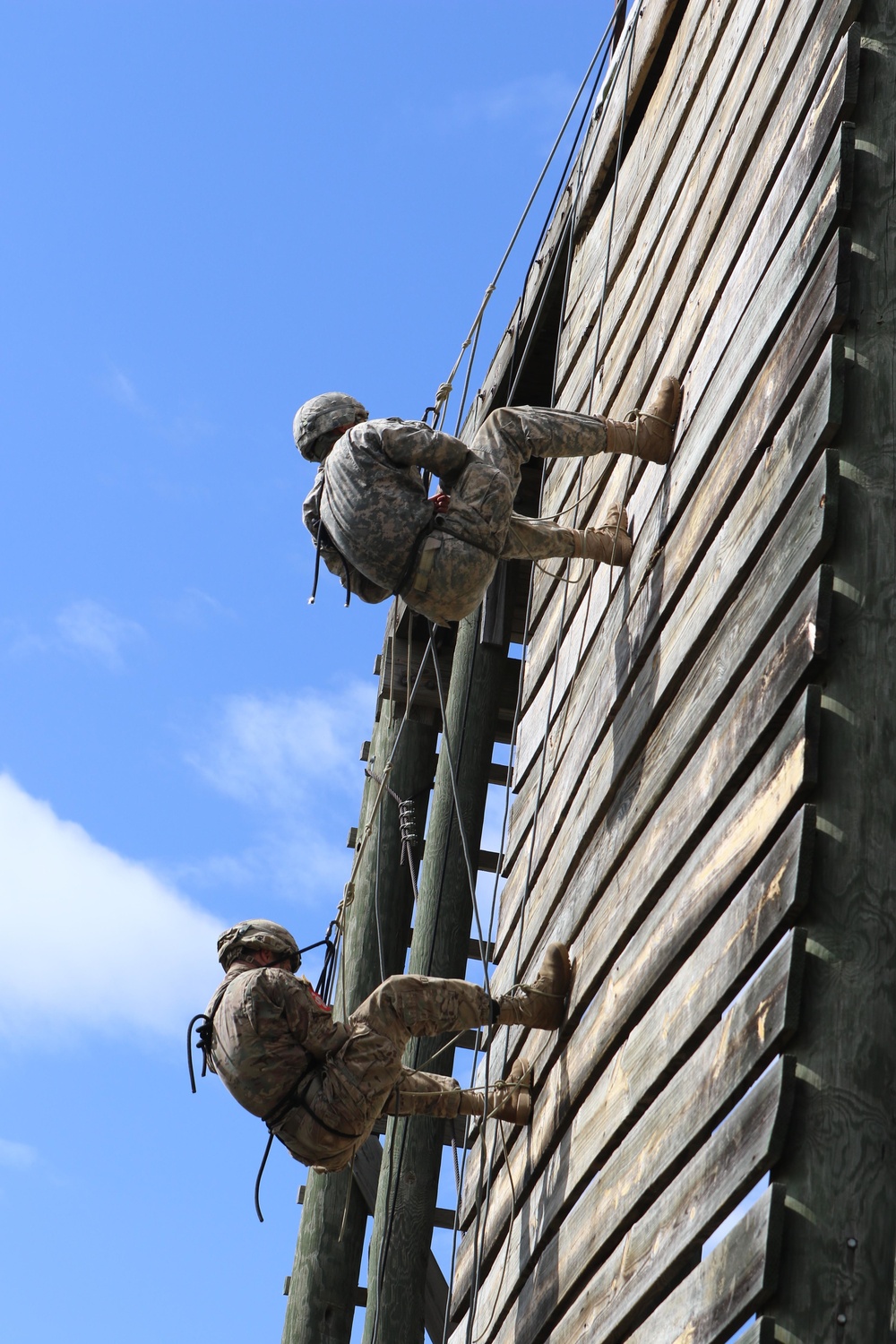 Army Engineers compete in 2016 Best Sapper Competition