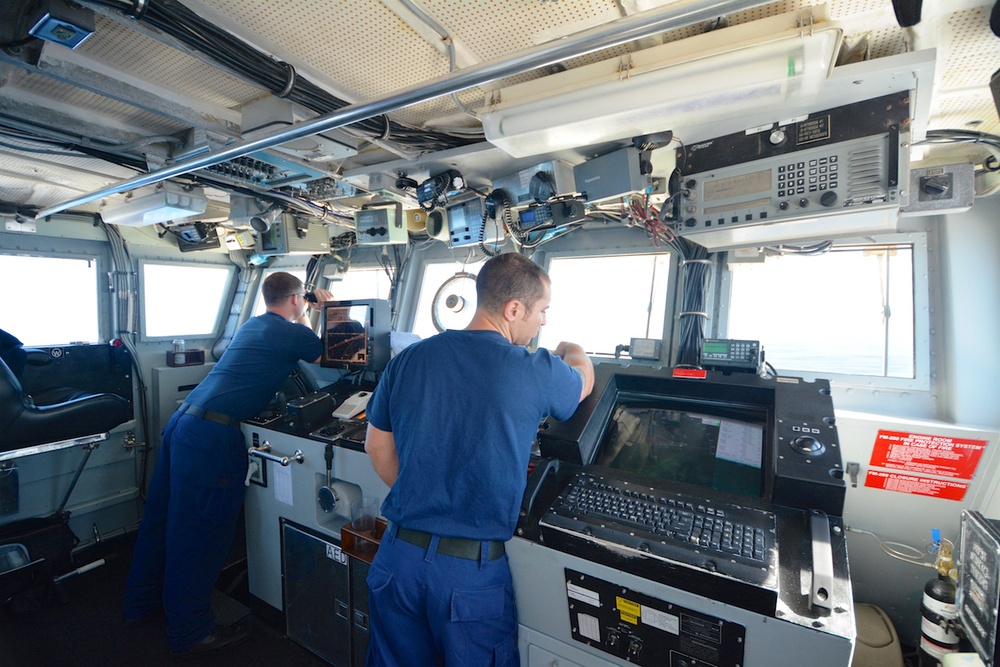 Crew of USCGC Kiska (WPB 1336) mans the bridge