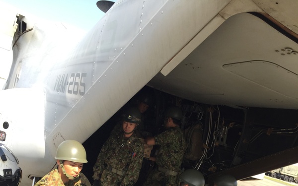 31st MEU Marines Continue Japan Earthquake Relief Efforts