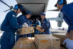 JSDF, U.S. Marines continue Ship to Shore Earthquake Relief