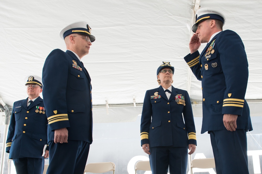 Coast Guard Cutter Willow changes command in Newport, RI