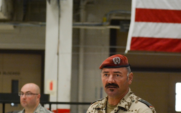 Airmen receive German badge