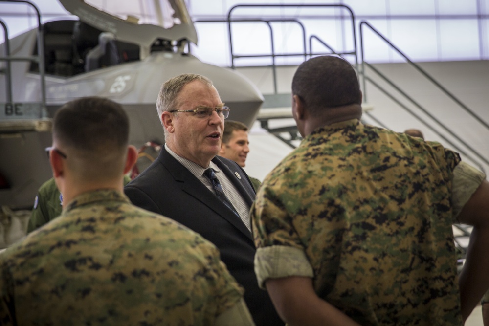 Deputy Secretary of Defense visits Fightertown