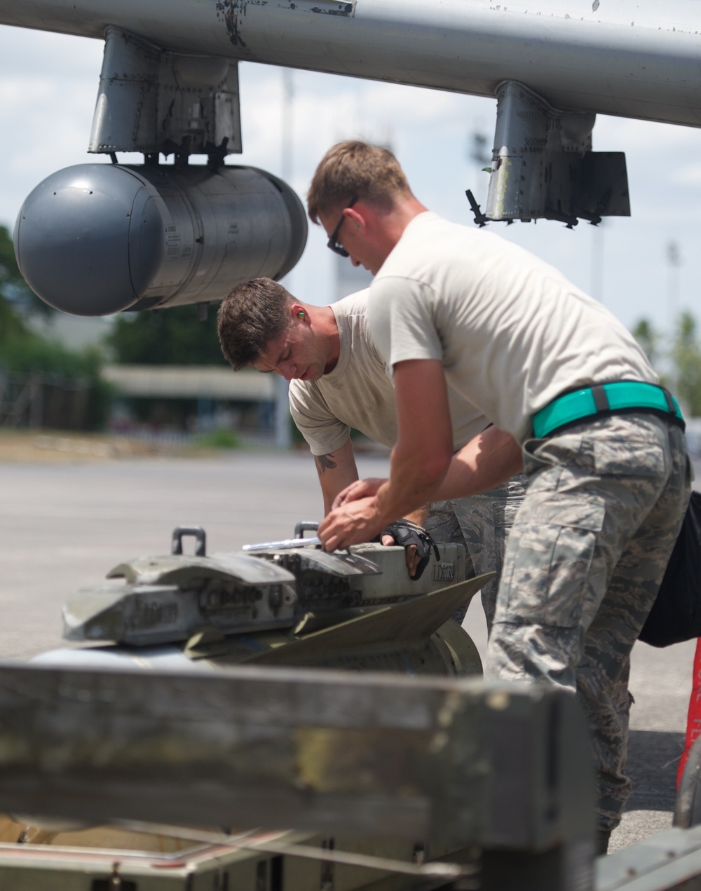 PACAF maintainers keep A-10 airborne
