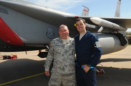 Dad deploys for final time with son