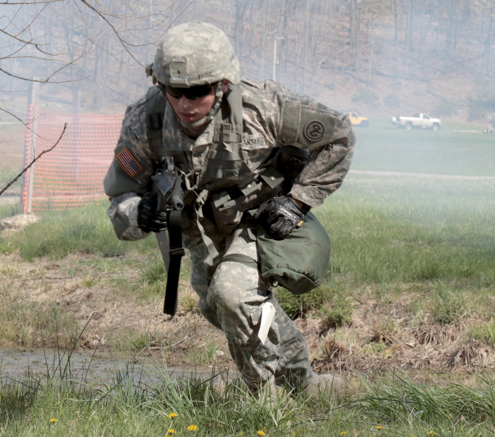 2016 NY Army National Guard Best Warrior Competition