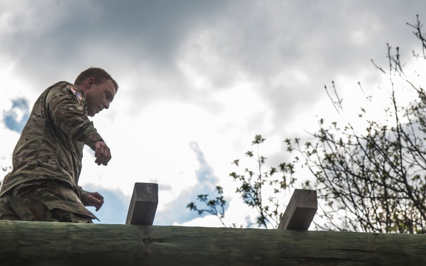52nd and 111th Ordnance Group (EOD) Joint Team of the Year 2016