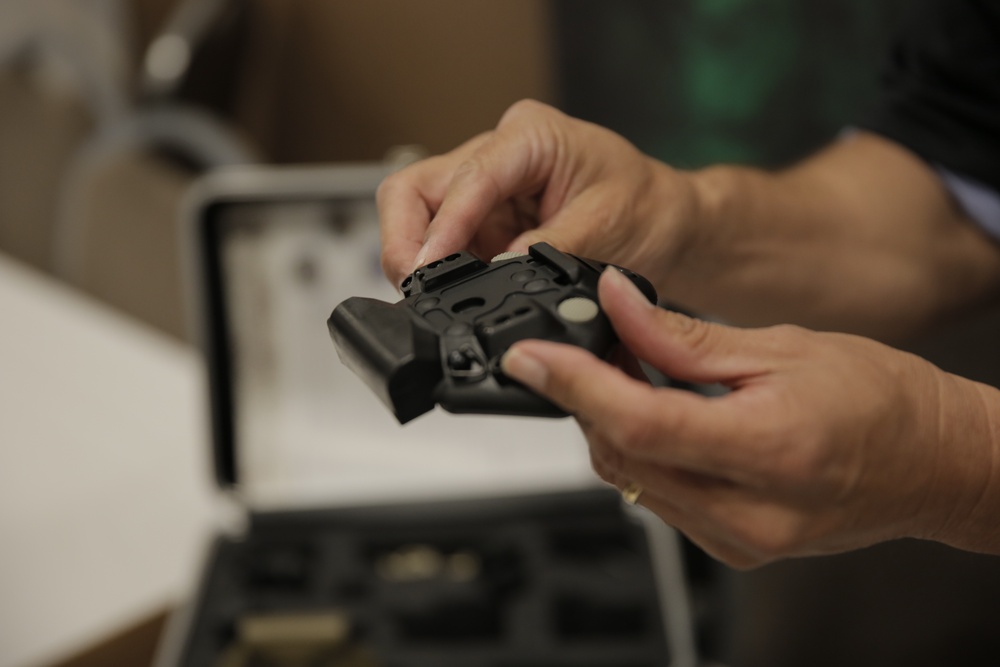 Marines peer into future at tech expo